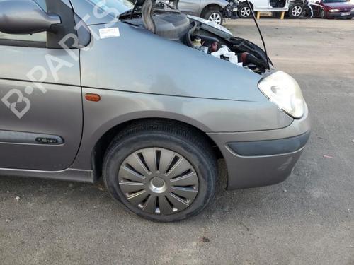 Used Right front fenders RENAULT SCÉNIC I MPV (JA0/1_, FA0_) 1.6 (JA00, JA16, JA15, JA19, JA1V, JA2B, JA2C, JA0B,... (107 hp) 22117755