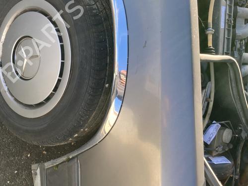 Used Left front fenders MERCEDES-BENZ 124 Saloon (W124) 250 D (124.125) (94 hp) 21591777