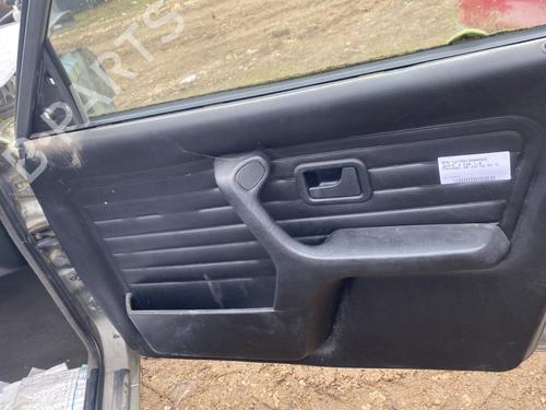 Used Front right panel Front right panel BMW 3 (E30) 316 i (100 hp) 23783373 23783373