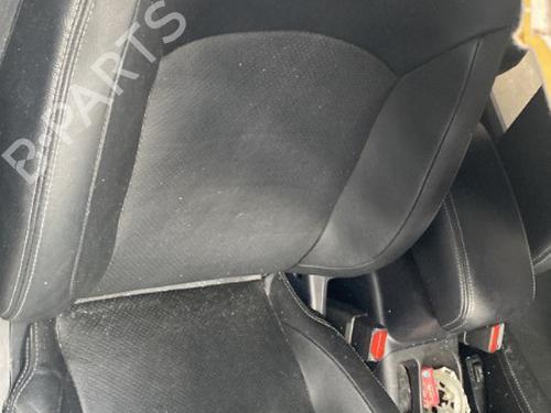 Used Right front seat CITROËN C4 AIRCROSS 1.8 HDi 150 AWC (150 hp) 22123226