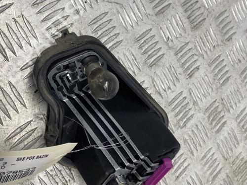 Used Lamp holder RENAULT MEGANE III Grandtour (KZ0/1) 1.5 dCi (KZ09, KZ0D, KZ1G, KZ29, KZ14, KZ1W, KZ10, KZ1F,... (110 hp) 30931227