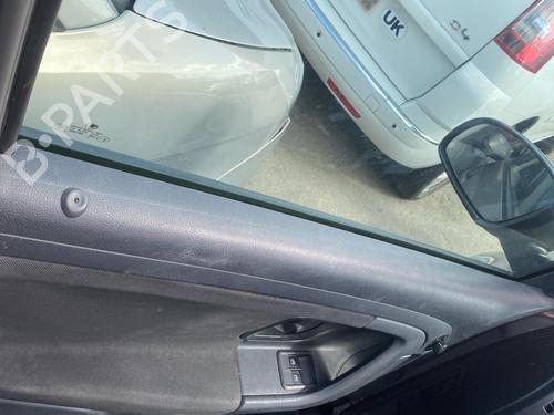 Front left window mechanism SKODA FABIA II Combi (545) 1.6 TDI | BP38228547C22 - Image 3