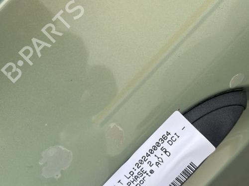 Høyre foran utvendig håndtak RENAULT CLIO II (BB_, CB_) [1998-2016]  22122344