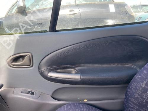 Used Front right panel Front right panel 34334779 34334779