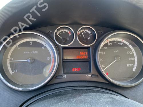 Used Instrument cluster PEUGEOT 308 I (4A_, 4C_) 1.6 HDi (109 hp) 25475339