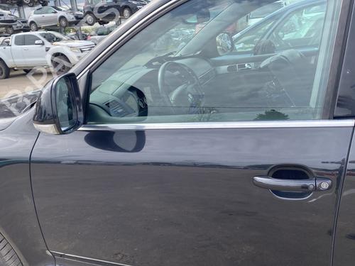 left-front-door-vw-touareg-7la-7l6-7l7-2002-2003-2004-2005-2006-2007-2008-2009-2010-2011-2012-2013-26221551 main image