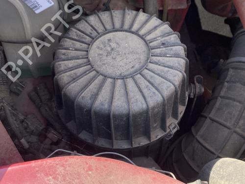 Used Air filter box Air filter box IVECO DAILY III Platform/Chassis 35 S 11,35 C 11 (A2FC13AA, A6FBU4AB, A2NB14A1, A2ND13A1,... (106 hp) 27608369 27608369