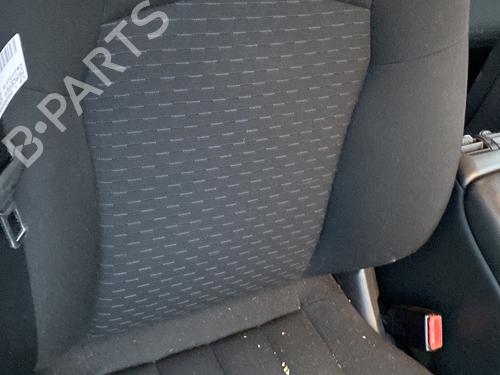 Right front seat MERCEDES-BENZ C-CLASS (W203) C 220 CDI (203.008) | BP31836686C16