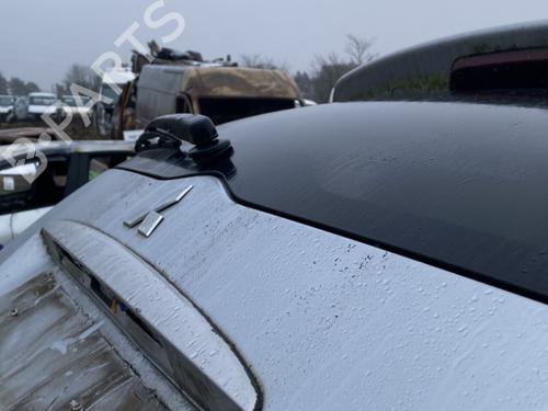 Wischermotor hinten für MITSUBISHI GRANDIS (NA_W) 2.0 DI-D (NA8W) (136 hp) 30646662