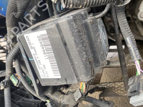 Used ABS pump PEUGEOT 208 II (UB_, UP_, UW_, UJ_) 1.2 PureTech 100 (101 hp) 31090674