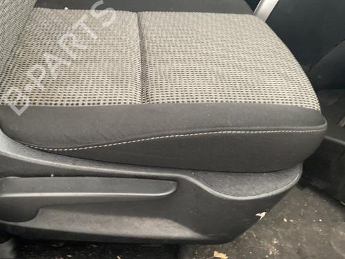 Right front seat PEUGEOT 207 (WA_, WC_) 1.6 HDi | BP32370174C16