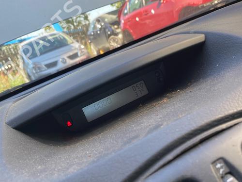 display-monitor-renault-laguna-ii-bg01_-2001-2002-2003-2004-2005-2006-2007-36528943 main image