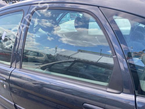 Used Rear left door window Rear left door window 34143271 34143271