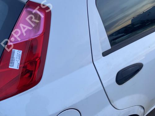 Aleta trasera derecha FIAT PUNTO (199_) 1.2 (199AXZ1A, 199BXZ1A) (69 hp) 31632638