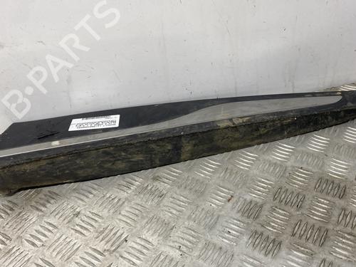 Used Door moulding trim RENAULT CLIO IV (BH_) 1.5 dCi 90 (90 hp) 26132801