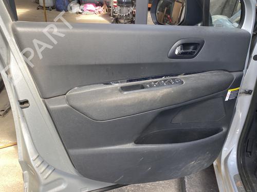Front left panel PEUGEOT 5008 (0U_, 0E_) 1.6 HDi 9009J4