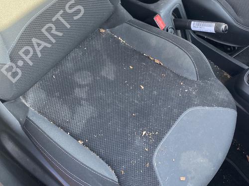 Used Right front seat Right front seat CITROËN C3 II (SC_) 1.4 (73 hp) 29504211 29504211
