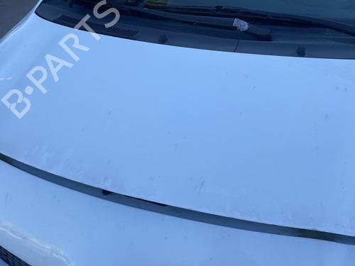 hood-toyota-yaris-_p9_-2005-2006-2007-2008-2009-2010-2011-2012-2013-2014-33553801 main image