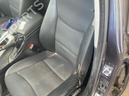 Left front seat BMW 3 Touring (E91) 325 i | BP36847265C15 - Image 3