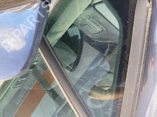 Used Front left quarter glass Front left quarter glass 39215353 39215353