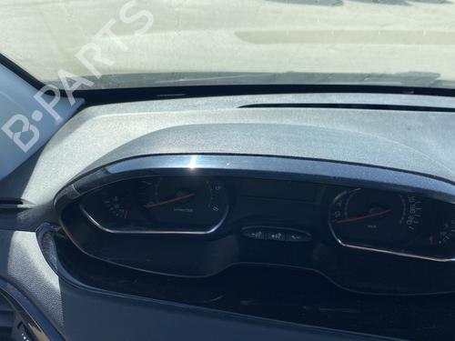 Dashboard PEUGEOT 208 I (CA_, CC_) 1.4 HDi | BP25003617C46 