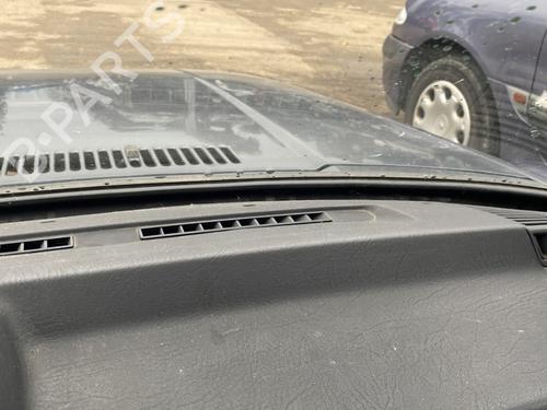 Armaturenbrett für VW GOLF II (19E, 1G1) 1.6 TD (60 hp) 30760404