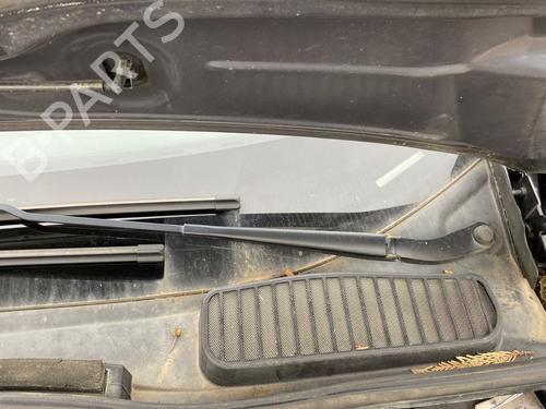 Used Front wiper motor Front wiper motor 29325228 29325228