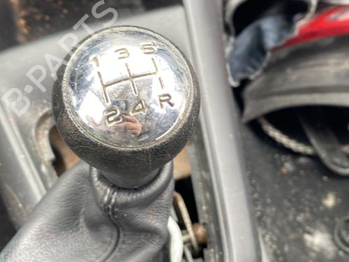 Used Gear lever CITROËN C3 II (SC_) 1.4 HDi 70 (SC8HZC, SC8HR0, SC8HP4) (68 hp) 25442425