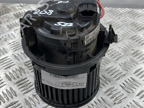Used Heater blower motor PEUGEOT 208 I (CA_, CC_) [2012-2021]  19914149