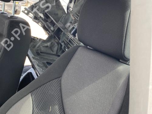 Left front seat PEUGEOT 308 I (4A_, 4C_) 1.6 HDi | BP25867068C15 