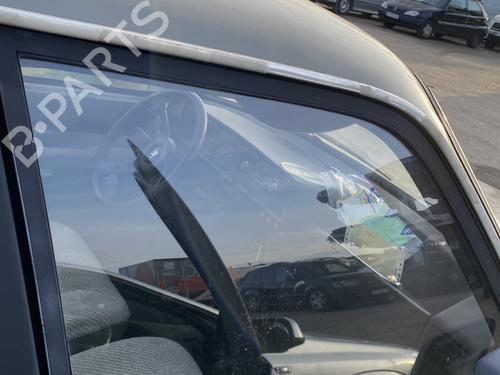 Used Front right door window Front right door window PEUGEOT 104 1.1 (50 hp) 23785536 23785536