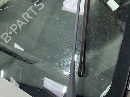 Used Front windshield wiper arm PEUGEOT 208 I (CA_, CC_) 1.2 VTI 82 (82 hp) 23785830