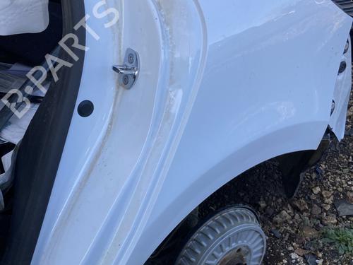 Used Rear axle RENAULT CLIO V (B7_) 1.5 Blue dCi 85 (B7AG) (86 hp) 22940146