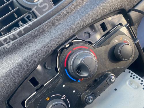 Climate control RENAULT CLIO III (BR0/1, CR0/1) 1.5 dCi | BP36653971I5 - Image 3