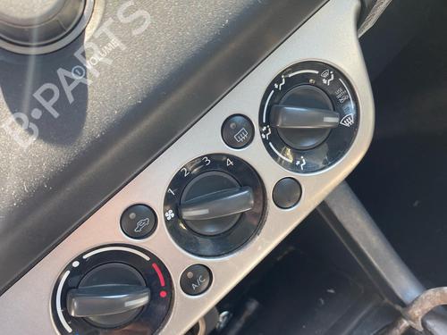 Climate control SUZUKI SWIFT III (MZ, EZ) 1.3 DDiS (RS413D) | BP36583458I5 - Image 2
