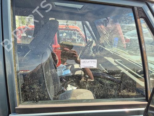 Used Front right door window MITSUBISHI PAJERO I (L04_G, L14_G) 2.5 TD (L044G, L049G) (95 hp) 22124639