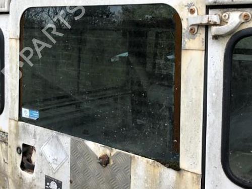 Bootlid window LAND ROVER DEFENDER Station Wagon (L316, L315) 2.5 TDI 4x4 (L316) | BP22118360C64 