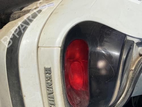 left-taillight-renault-megane-i-ba01_-1995-1996-1997-1998-1999-2000-2001-2002-2003-2004-32734198 main image