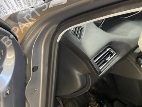 Rubber door seal PEUGEOT 308 SW II (LC_, LJ_, LR_, LX_, L4_) 1.2 THP 130 | BP22123140C142
