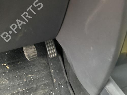 Used Pedal Pedal 31136849 31136849