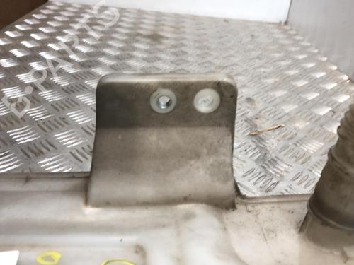 Windscreen washer tank VW GOLF V (1K1) 1.9 TDI | BP22110626C113 