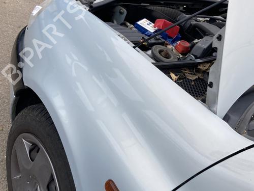 Używane Błotnik przedni lewy RENAULT CLIO II (BB_, CB_) 1.4 16V (B/CB0P, BB13) (98 hp) 22127009