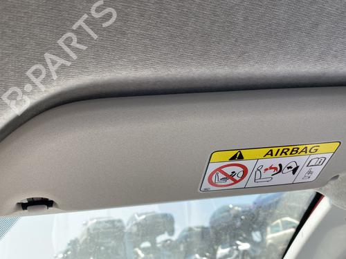 right-sun-visor-peugeot-108-2014-28366821 main image