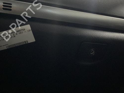 Used Glove box PEUGEOT 407 (6D_) 2.0 HDi 135 (6DRHRH, 6DRHRE, 6DRHRG, 6DRHRJ) (136 hp) 21492601