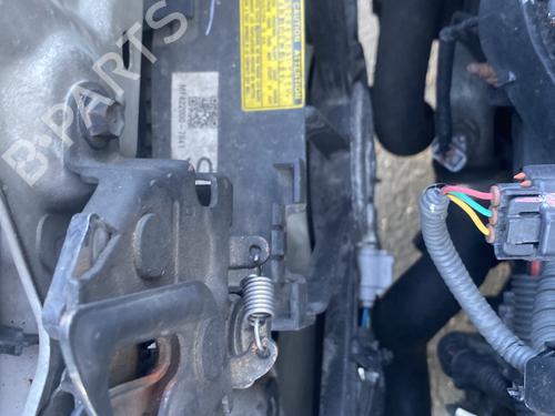 Used Water radiator Water radiator TOYOTA YARIS (_P9_) 1.4 D-4D (NLP90_, NLP90R) (90 hp) 33553851 33553851