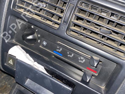 Commande Chauffage CITROËN AX (ZA-_) 10 (50 hp) 31363603