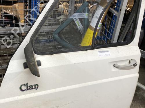 Left front door RENAULT 4 Box Body/MPV (R21_, R23_) 1.0 | BP29732382C2 