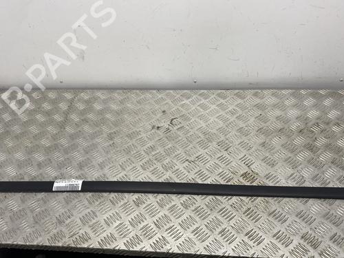 door-moulding-trim-vw-polo-6n2-1999-2000-2001-29618293 main image