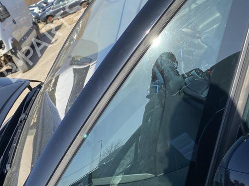 front-left-quarter-glass-citroen-c4-picasso-i-mpv-ud_-2006-2007-2008-2009-2010-2011-2012-2013-2014-2015-32518213 main image