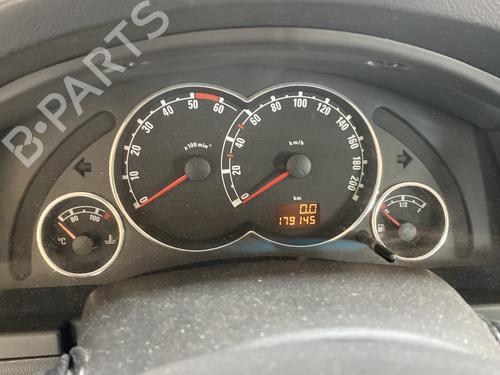 Kombiinstrument OPEL MERIVA A MPV (X03) 1.7 CDTI (E75) (100 hp) 28026223